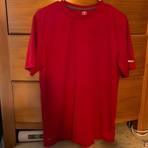 Plain red t-shirt size medium